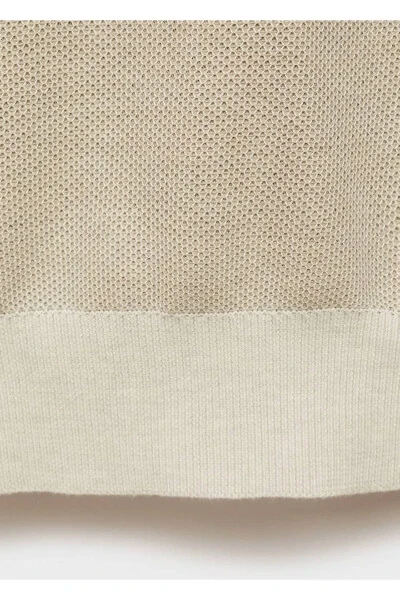 Kontraerli chiziqlar va naqshlari bilan polo futbolka - 8