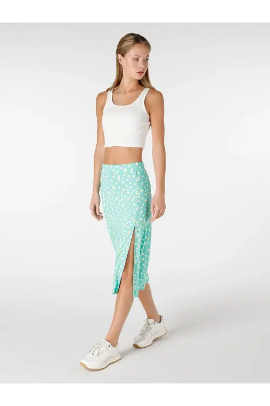 Ko‘p rangli, yirtiq detallari, slim fit midi yubka. - 1
