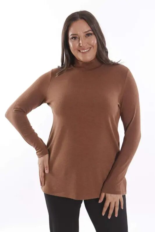 Коричневый трикотажный джемпер 