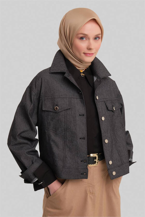 Короткая джинсовая куртка Armine 24Y5405 Черная - 4