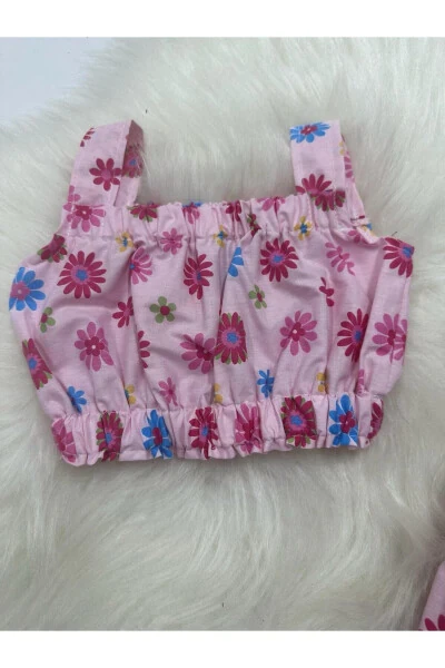 Костюм из брюк-кроп с цветочным рисунком - 3