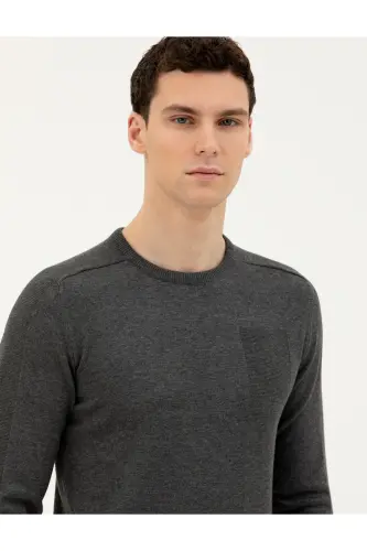 Koyu Gri Slim Fit Bisiklet Yaka Triko Kazak 50281779-VR080-142342 - PIERRE CARDIN (1)