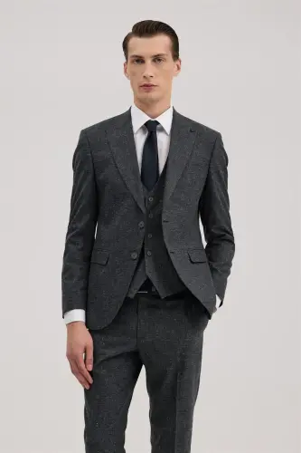 Koyu Lacivert Slim Fit Sivri Yaka Yelekli Takım Elbise 