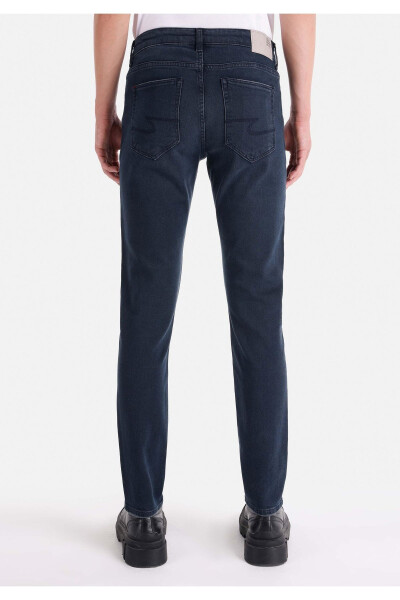 041 Danny Slim Fit Düşük Bel Dar Paça Erkek Koyu Mavi Jean Pantolon - COLIN’S (1)