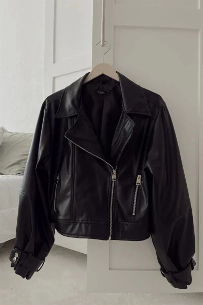 Кожаная куртка оверсайз с рукавами-буфами Нового сезона - 7