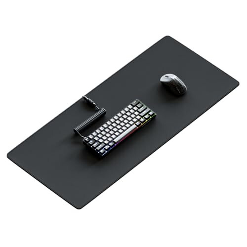 KRAKEN Geniş Oyun Mouse Pad'i - Kaymaz Altlık - Leke ve Suya Dayanıklı - Geniş XXL Mouse Pad Oyun, Ofis ve Ev İçin - Klavye ve Mouse İçin Masa Altlığı - 32” x 12” (SİYAH) - 1