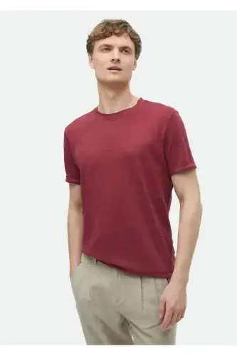 Красная однотонная футболка с воротником из 100% льна. - 1