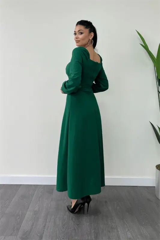 Krep Kumaş Kalp Yaka Midi Elbise - ZÜMRÜT - 5