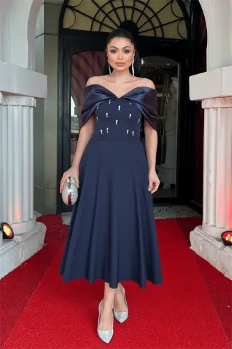 Krep matoli toshli midi ko'ylak - TO'Q Havorang - 1