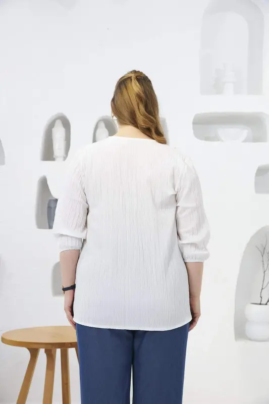Krinkıl Nakış Detaylı Büyük Beden Bluz Ekru - 4