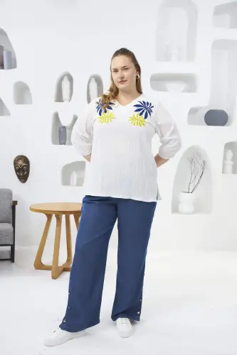 Krinkle Embroidered Plus Size Blouse Ecru - 5