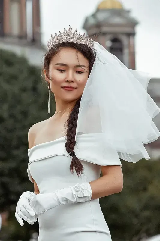 Kristalli toshli kelinlik xina toji Ayollar uchun maxsus kelinlik to'y toji Kumush-Kumush - 5