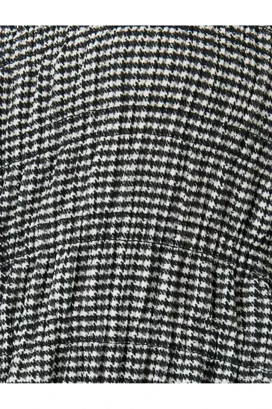 Кружевной квадратный вырез, широкие штанины, комбинезон без рукавов с поясом и текстурой. - 6