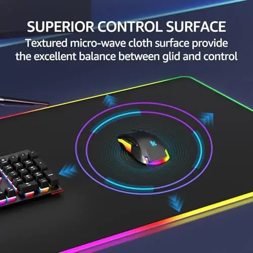 KTRIO RGB katta oʻyin sichqonchasi yostigʻi tikilgan qirralari bilan, LED kengaytirilgan sichqoncha yostigʻi yuqori mikro toʻquv matosi, sirpanmaydigan taglik, suvga chidamli klaviatura yostigʻi, oʻyinchi, ofis va uy uchun stol yostigʻi, 35,4 x 15,7 dyuym - 3