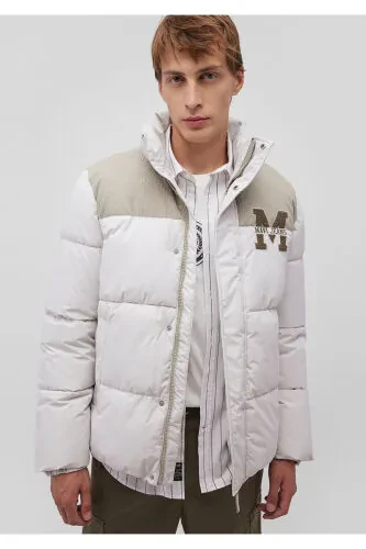 Kulrang puf kurtka, M o'lcham, logoli. Kod: 0110448-83746 - MAVI (1)