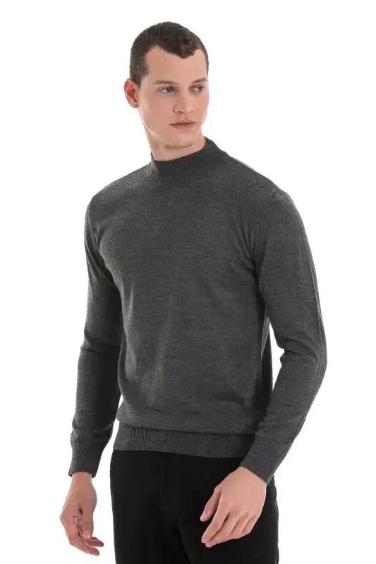 Kulrang Regular Fit tekis yarim balıkçı yoqali jun triko - 4