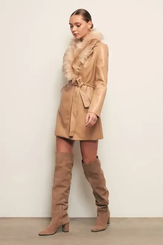 Куртка кожаная с меховой отделкой - БЕЖЕВЫЙ-БЕЖЕВЫЙ - 2