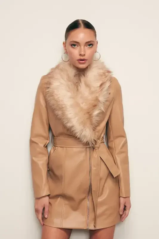 Куртка кожаная с меховой отделкой - БЕЖЕВЫЙ-БЕЖЕВЫЙ - 3