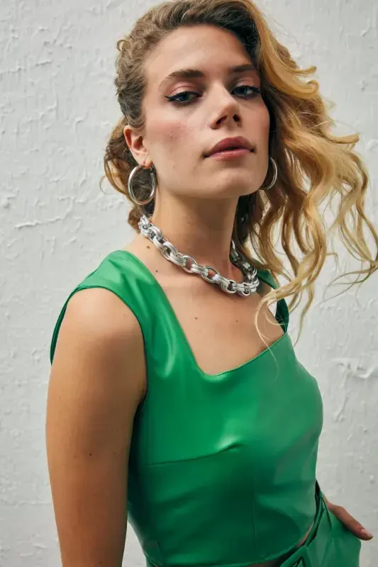 Kvadrat bo'yinli teri Crop Top - Yashil - 2