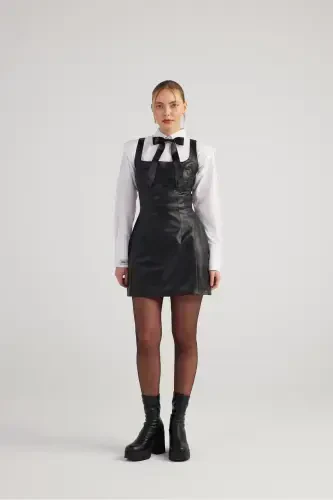 Kvadrat yoqali Vegan teri Larissa ko'ylagi Qora-Qora - 1