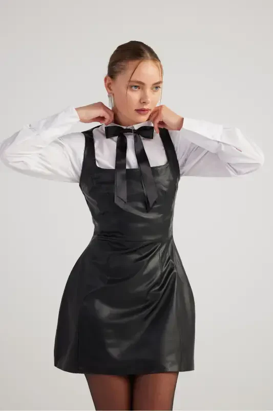 Kvadrat yoqali Vegan teri Larissa ko'ylagi Qora-Qora - 3