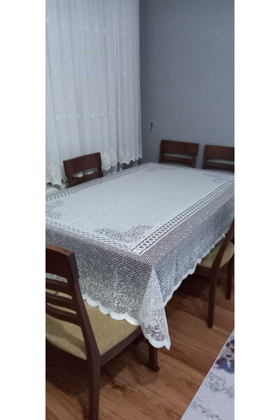 Lace Cream Stain-Resistant Tablecloth 160 / 220 Cm Machine Washable - 3