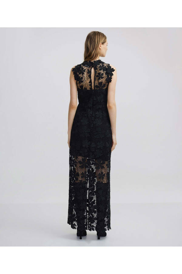 Lace dress with 3D flower appliqués - 12