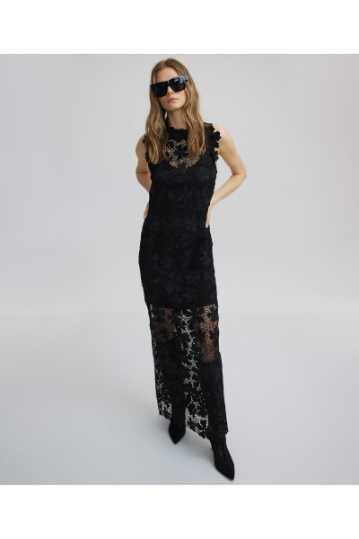 Lace dress with 3D flower appliqués - 1