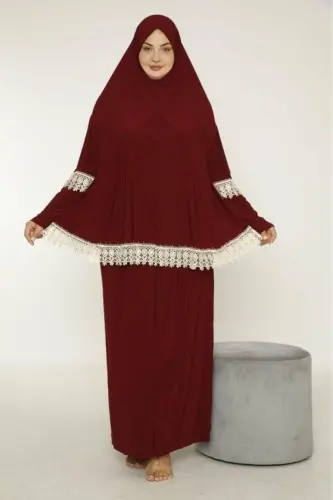 Lace-trimmed Prayer Dress - Burgundy 