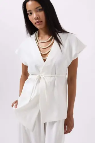 Lace-up Detail Vest - 3