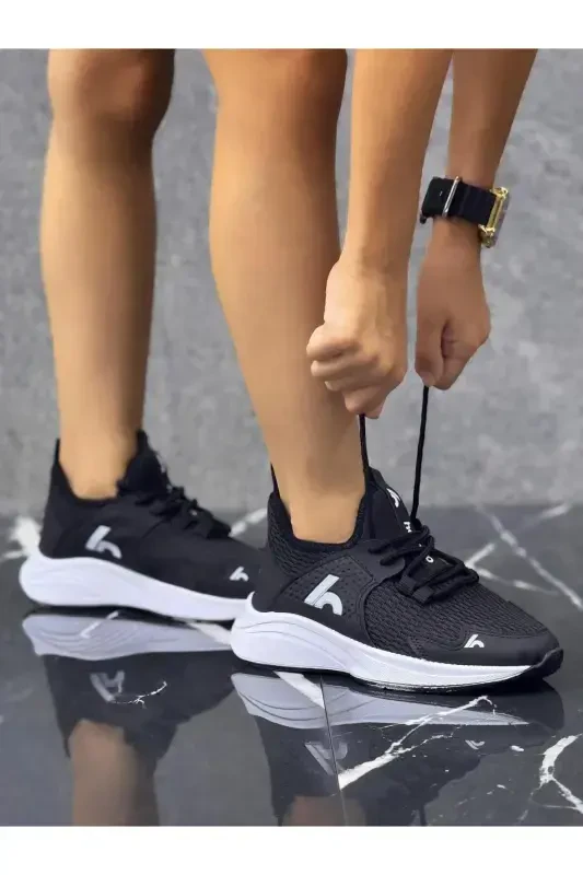 Lace-up Unisex Kids Sneaker - Black-White-Black - 2