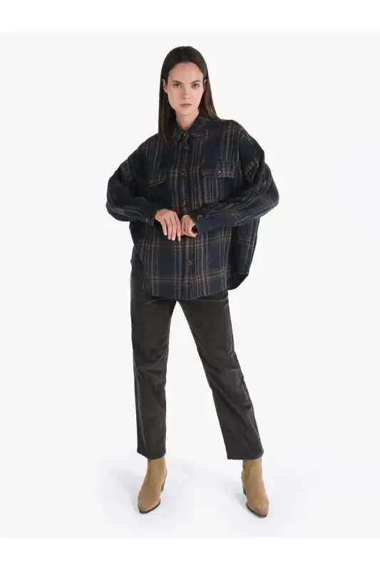 Relaxed Fit Shirt Neck Ekoseli Kadın Lacivert Uzun Kol Gömlek - 3