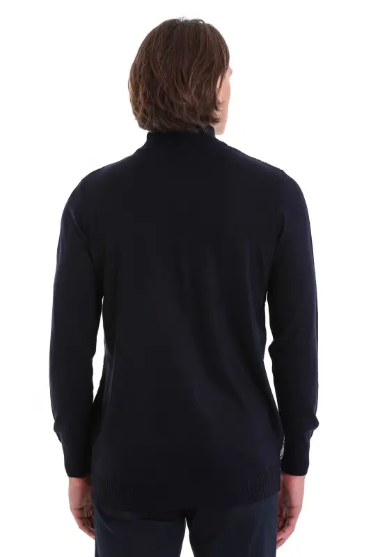 Lacivert Regular Fit Jakarlı Yarım Balıkçı Yaka Triko Kazak - Lacivert - 6