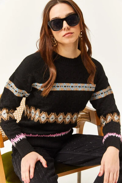 Ladies Black Baklava Stripe Soft Textured Sweater KZK-19000790 - OLALOOK (1)