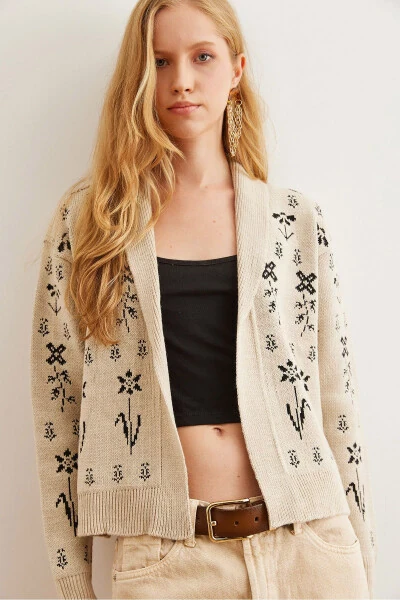Ladies Stone Flower Patterned Shawl Collar Cardigan HRK-19000294 - 3