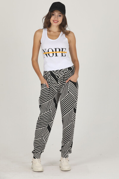 Lady Comfortable T-shirt and Palazzo Pants Set - 3