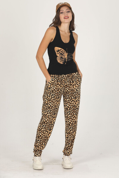 Lady Jenny Daphne Comfortable Clothing T-shirt and Trousers Set - 4