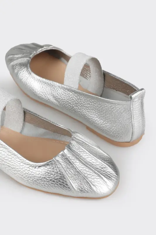 Lame Leather Women's Casual Shoes - 5
