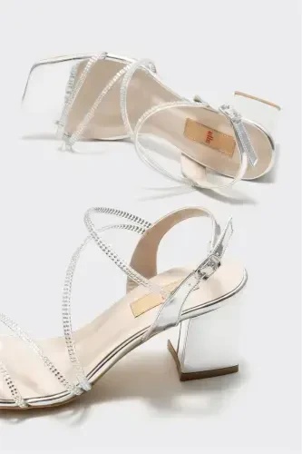 Lame Women's Heeled Sandals - 4