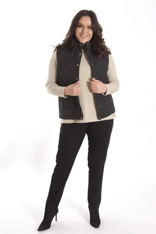 Large Snap Button Quilted Black Vest - 2