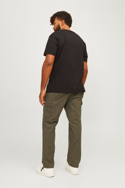 Large size cargo pants with side pockets. - 2