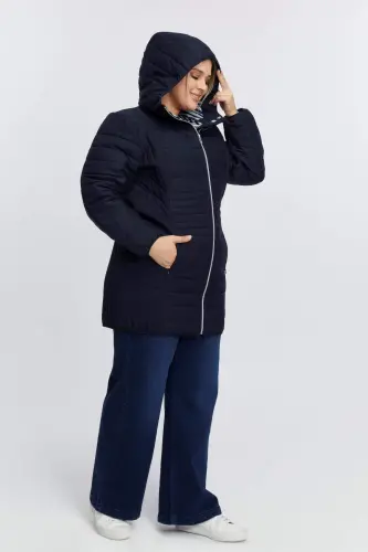 Large Size Toast Quilted Coat Navy Blue - 3