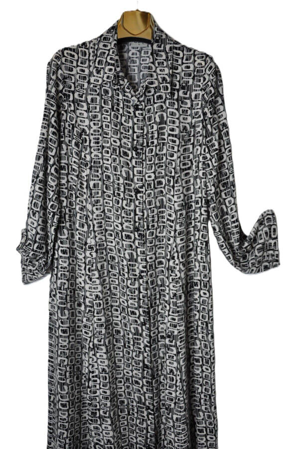 Large Size Viscose V-Neck Dress - 3