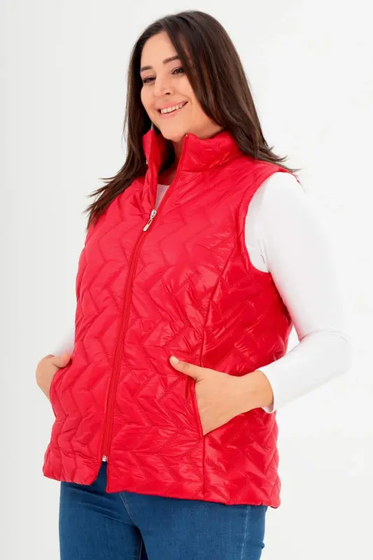 Large Size Zigzag Pattern Quilted Red Vest - 3