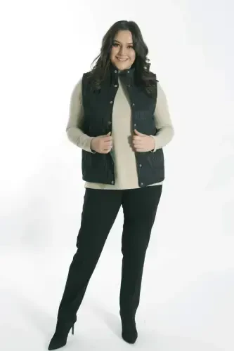 Large Snap Buttoned Quilted Black Vest - BÜYÜKBEDENIZ (1)
