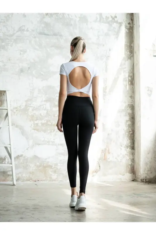 Larissa White Open Back Window Sport T-Shirt - White - 8