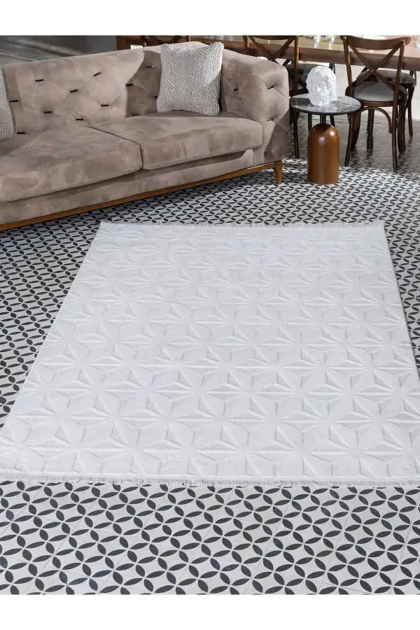 Las Vegas Soft Textured Stain-Resistant White Modern Rug - 1