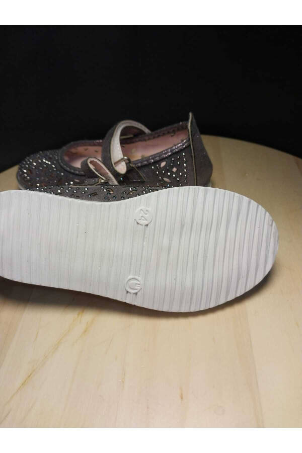 Laser Cut Velcro Ballerina Flats - 3