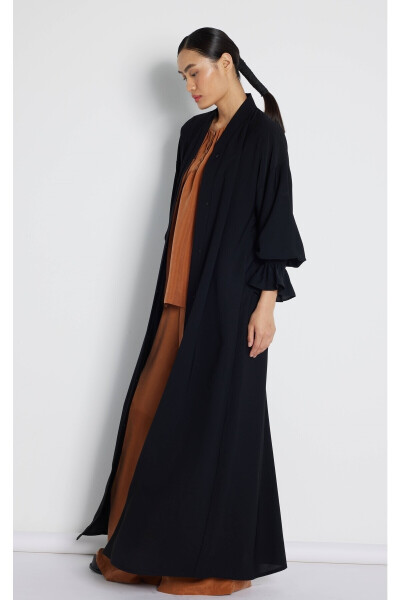 Lastik detaylı siyah abaya - 7