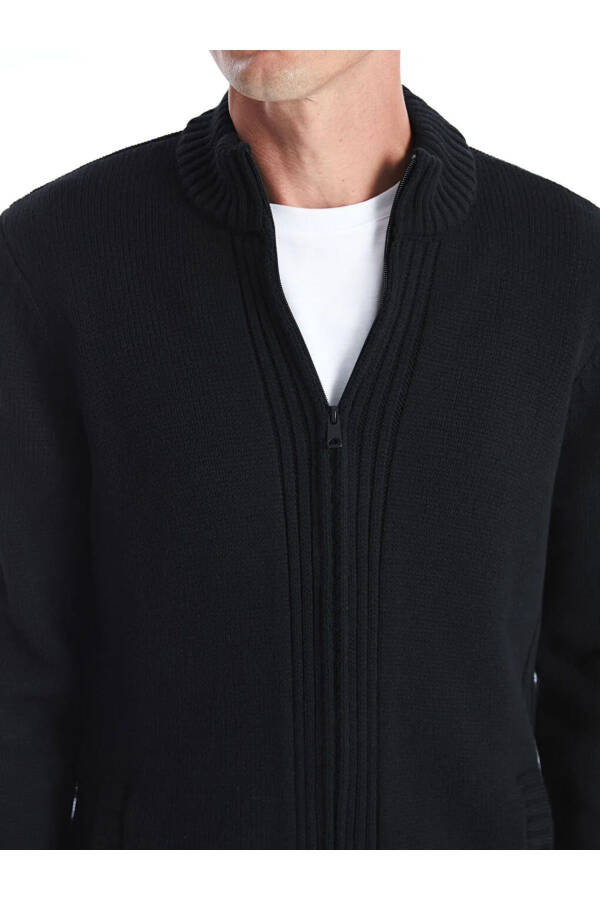 LC Waikiki Classic Black Standard Fit Crew Neck Men's Knit Sweater - 3